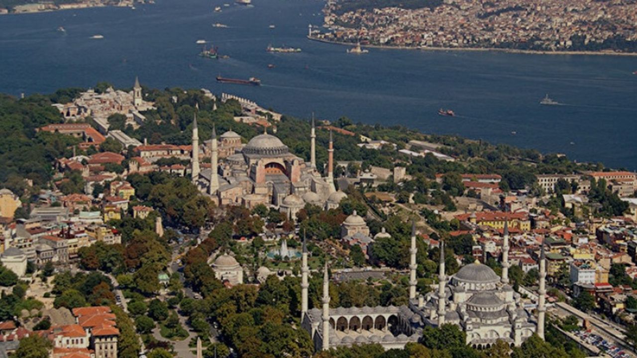 İstanbul'da Deprem Alarmı: Sanayi Tesisleri Anadolu'ya Taşınıyor!