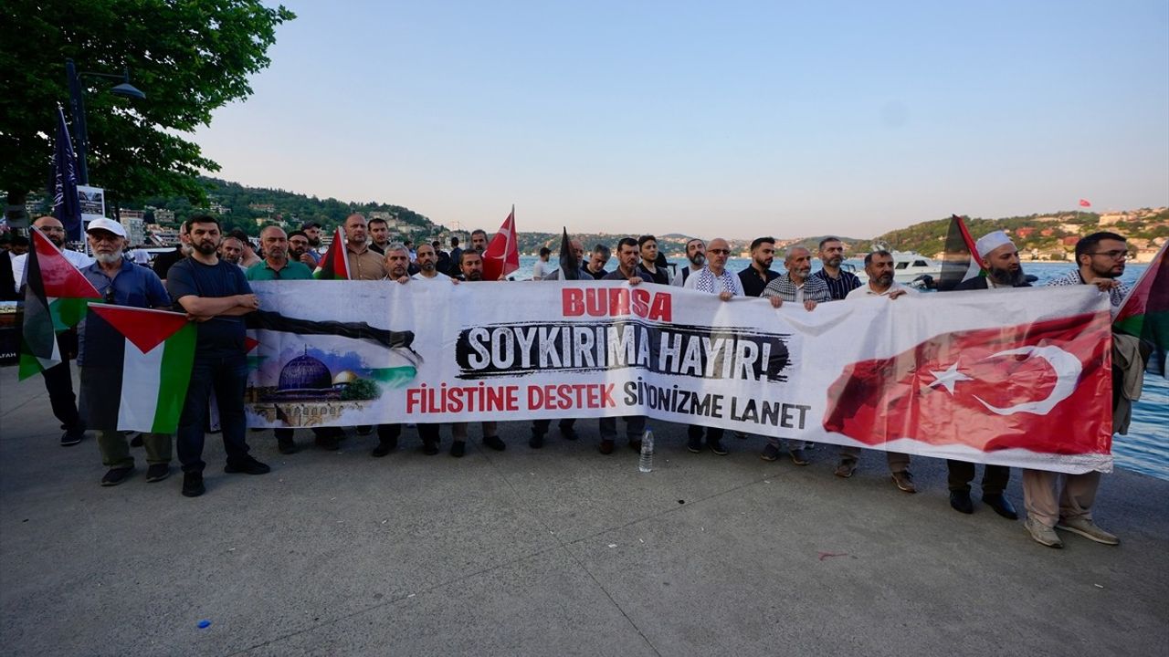 İstanbul'da 'Gazze İçin Nöbete Davet' Eylemi Sona Erdi