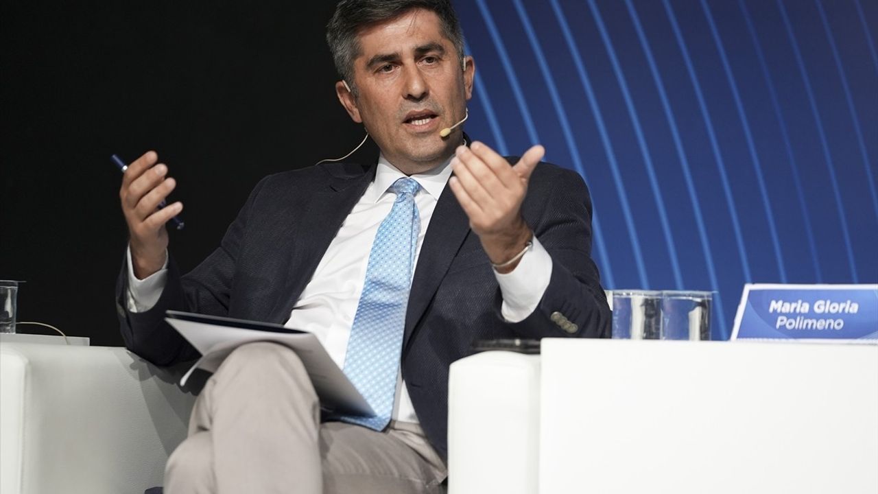 İstanbul'da Orta Doğu Üzerine Büyük Forum: Güç Rekabeti ve Ticaret Yolları