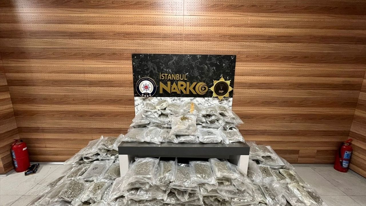 İstanbul'da Uyuşturucu Operasyonu: 25 Şüpheli Tutuklandı