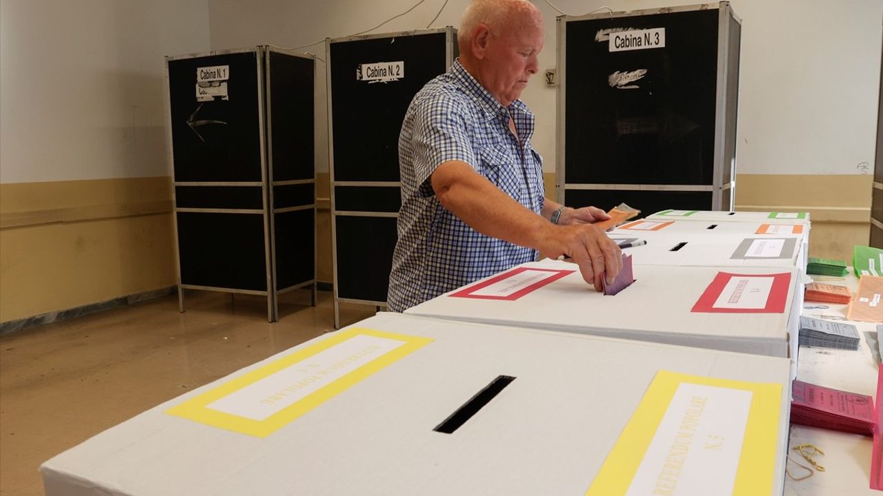 İtalya'da Yabancıların Vatandaşlık Hakkında Referandum Başladı