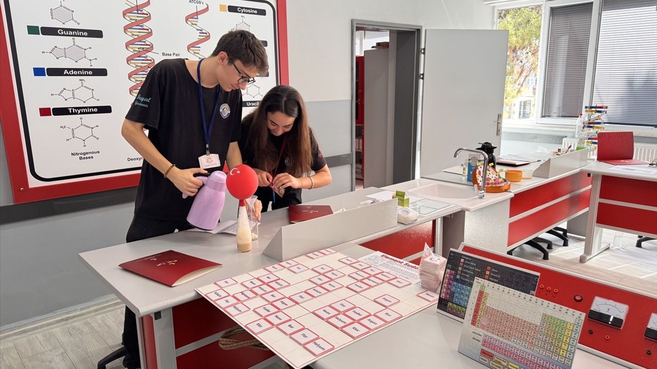 İzmir'de Şehit Furkan Yavaş'ın Adını Taşıyan Laboratuvar Açıldı