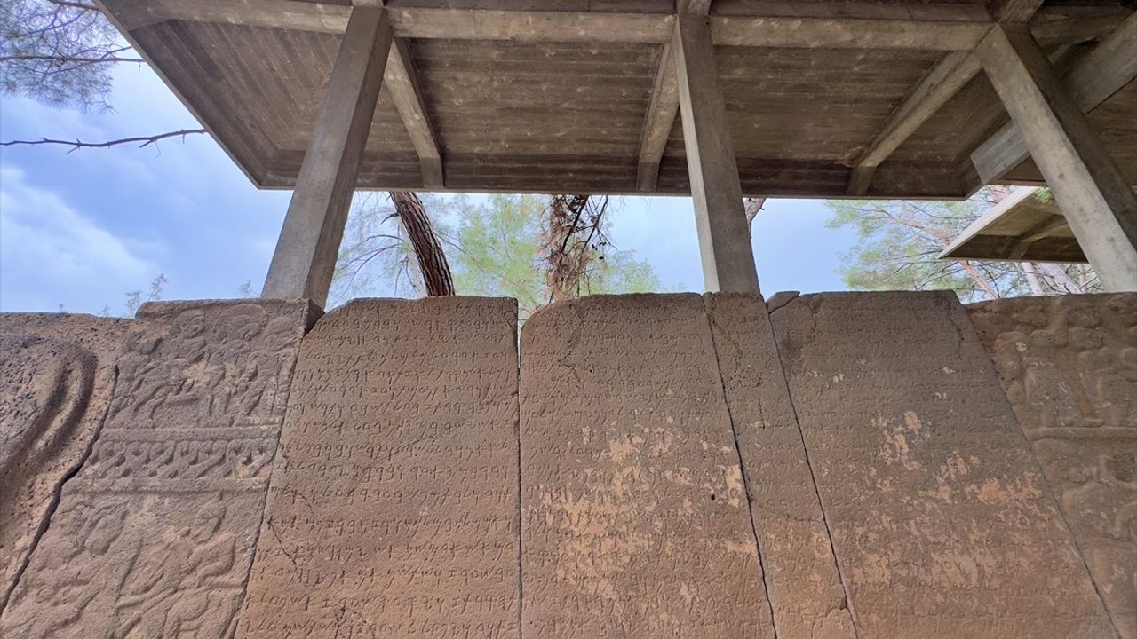 Karatepe Yazıtları: Dünya Belleği Kütüğü'ndeki Sırları Aydınlatıyor
