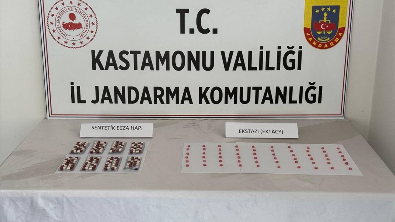 Kastamonu'da Uyuşturucu Operasyonu: 2 Şüpheli Yakalandı