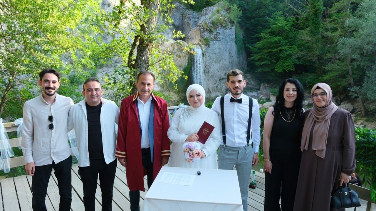 Kastamonulu Çift, Nikahını Doğanın Ortasında Kıydı