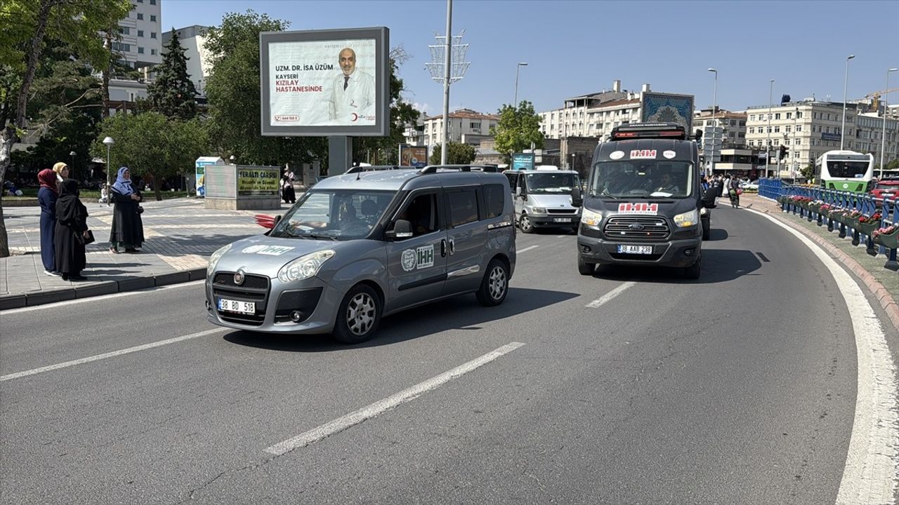 Kayseri Kafilesi, Küresel Gazze Yürüyüşü İçin Yola Çıktı