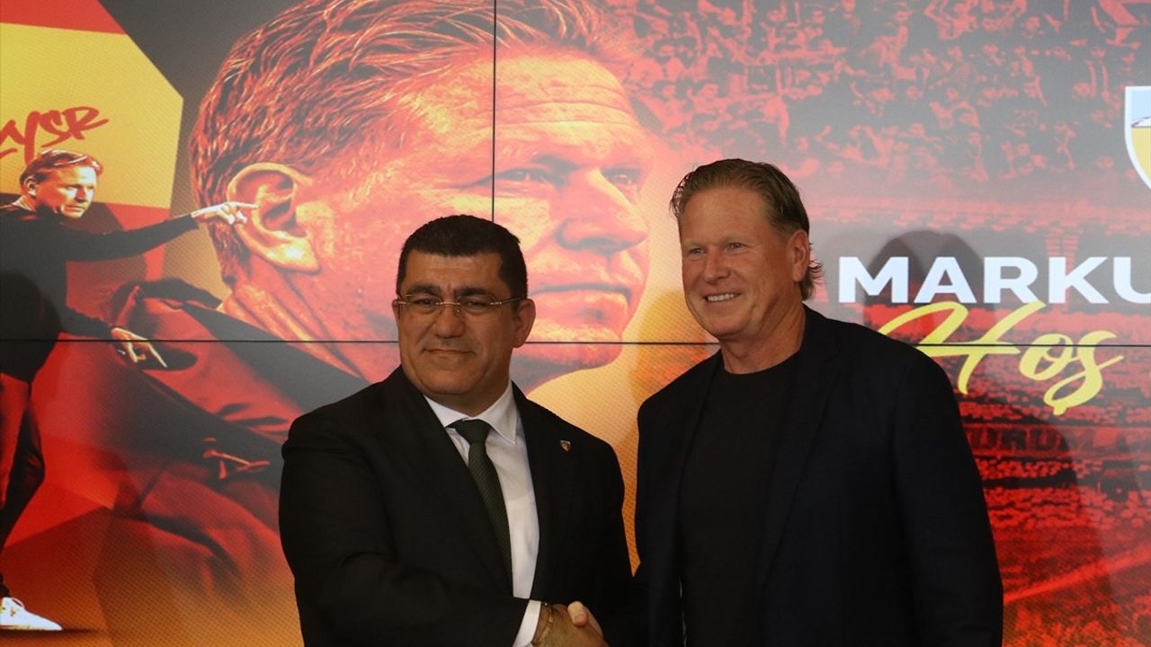 Kayserispor'da Markus Gisdol İmza Töreni Düzenlendi