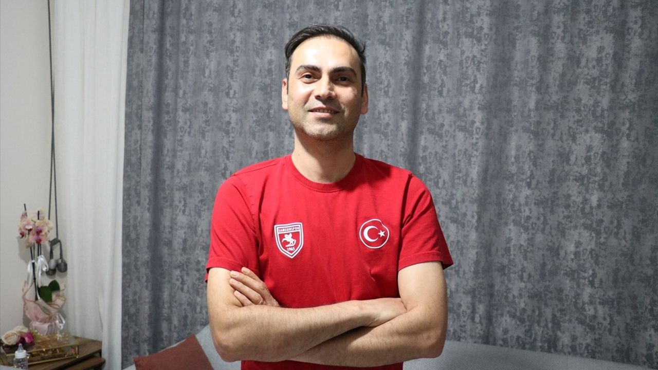 Kediyi Heimlich ile Kurtaran Güvenlik Görevlisi Harekete Geçti