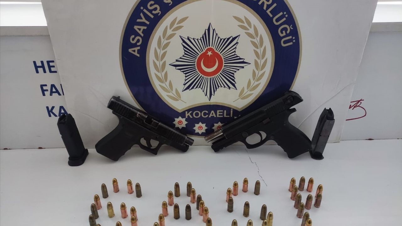 Kocaeli'de İş Yerini Kurşunlayan İki Şüpheli Tutuklandı