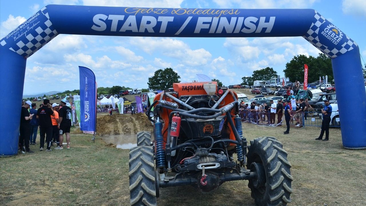 Kocaeli'de Off-Road Tutkunları 3. Gebze Festivali'nde Buluştu