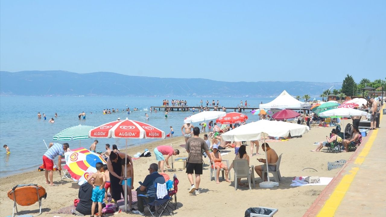 Kocaeli Plajlarında Kurban Bayramı Yoğunluğu