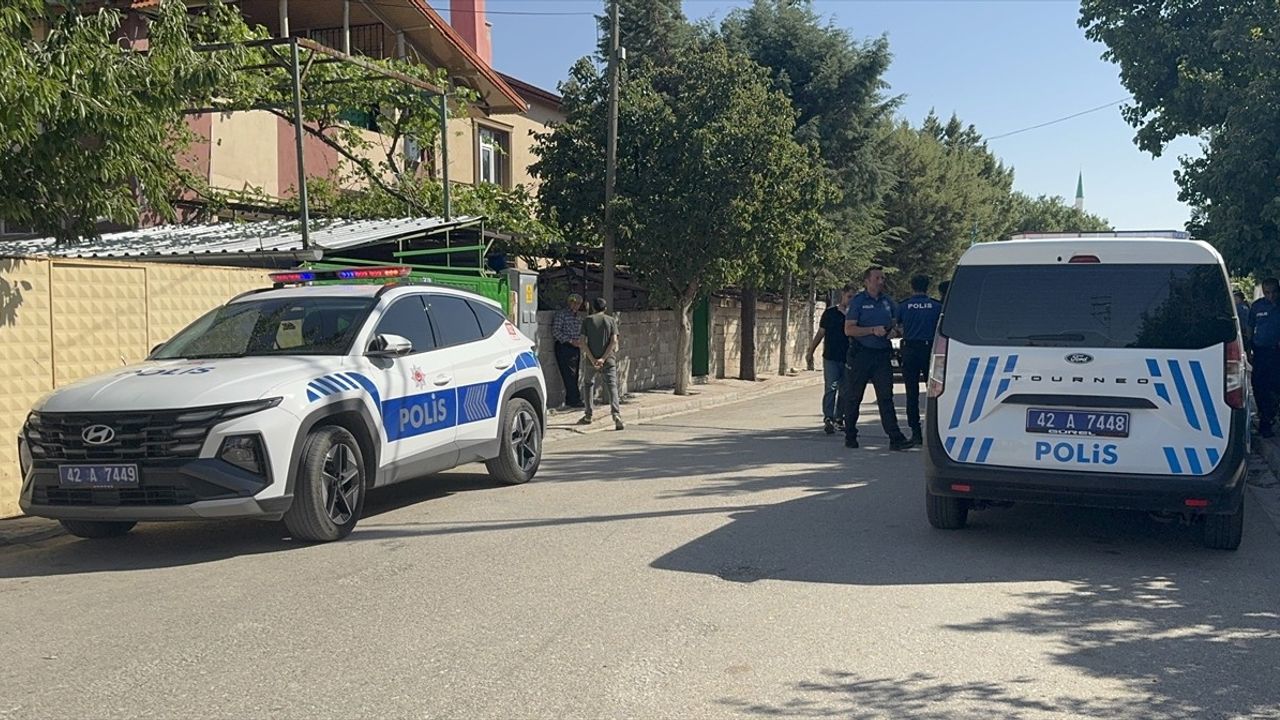 Konya'da Bıçaklama Olayı: Anne ve Kızına Saldırdı, İntihar Girişiminde Bulundu