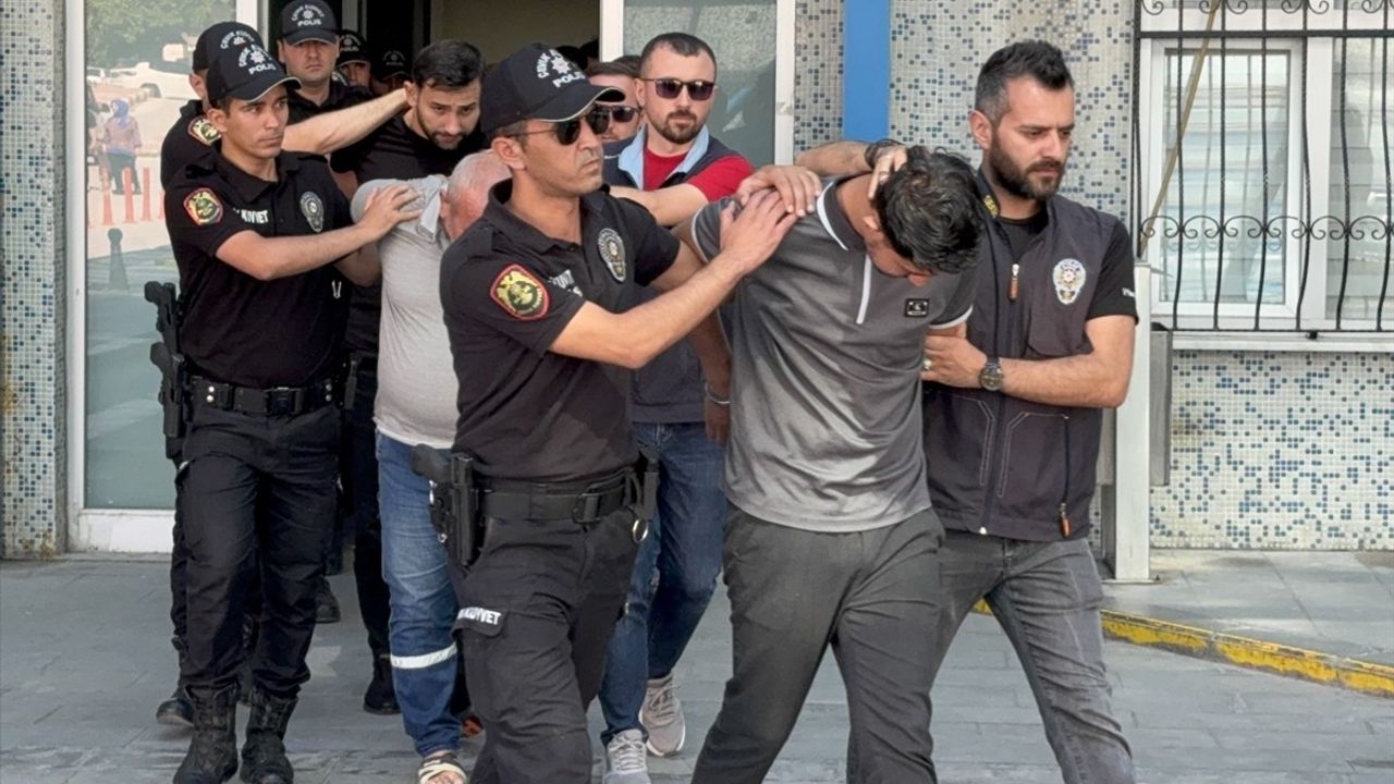 Konya'da Siber Dolandırıcılık Operasyonu: 11 Şüpheli Yakalandı
