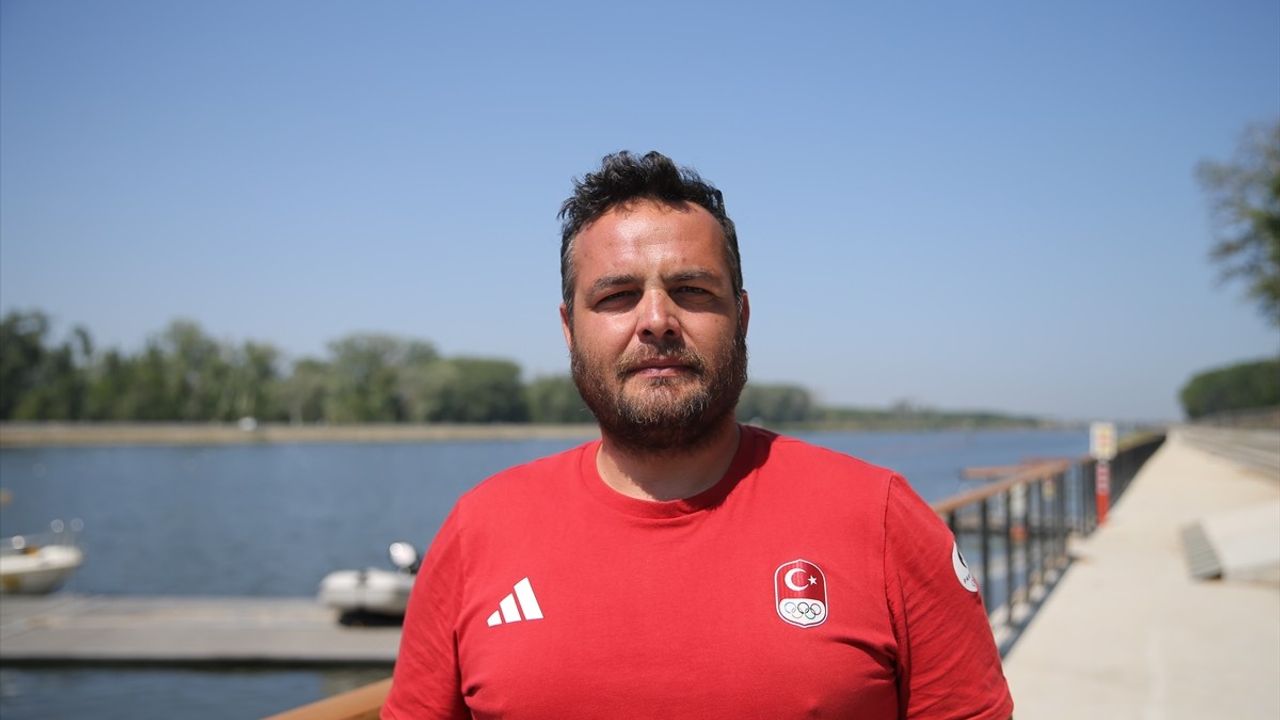 Kürek Milli Takımı Meriç Nehri'nde Başarı İçin Kampta