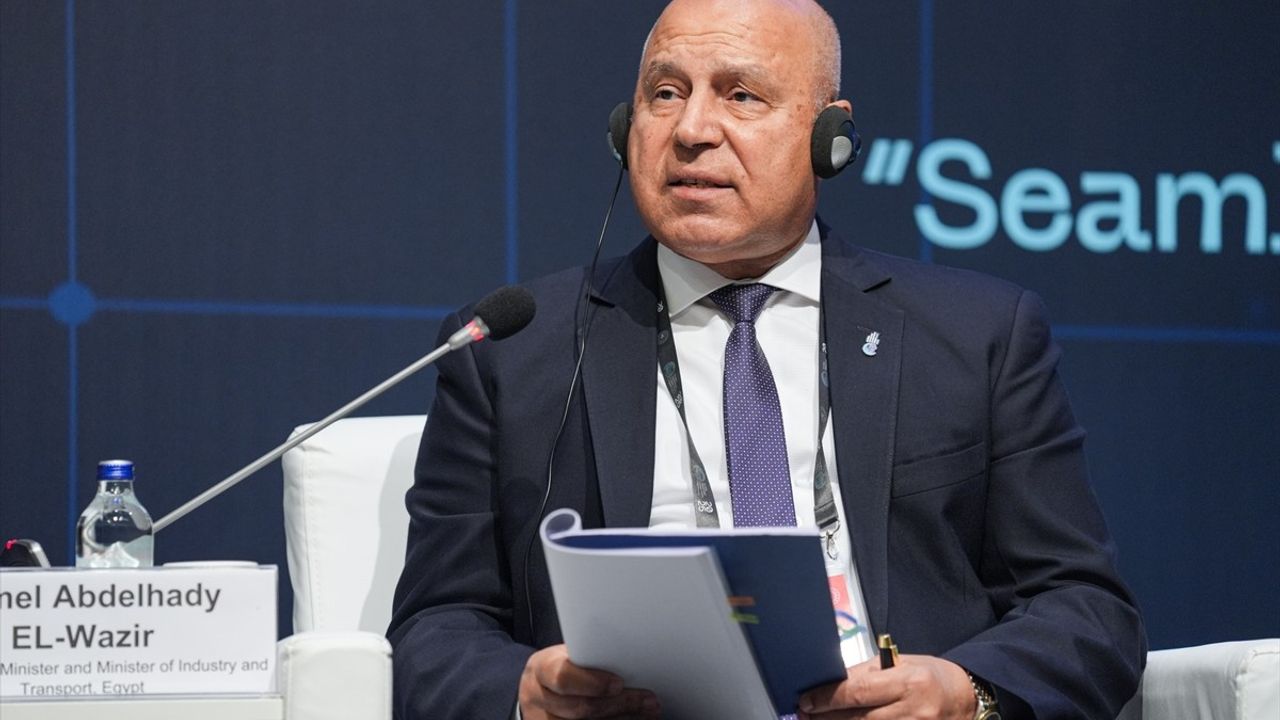 Küresel Ulaştırma Koridorları Forumu'nda İşbirliği Vurgusu