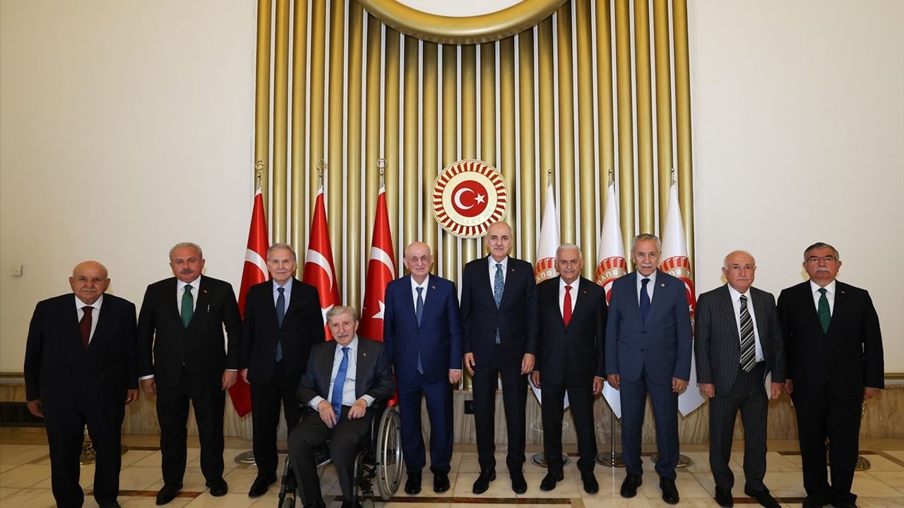 Kurtulmuş'tan Eski Meclis Başkanlarına Ziyaret