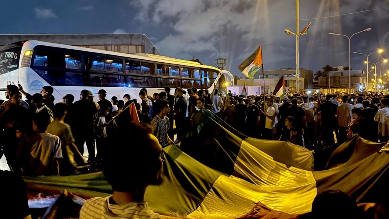 Libya'dan Gazze'ye Mağrip Direniş Konvoyu'na Coşkulu Karşılama