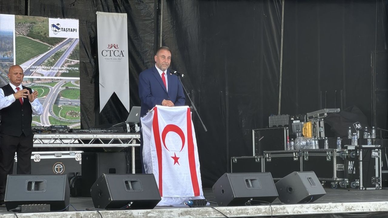 Londra'da 8. Kıbrıs Türk Kültür Festivali Kapılarını Açtı