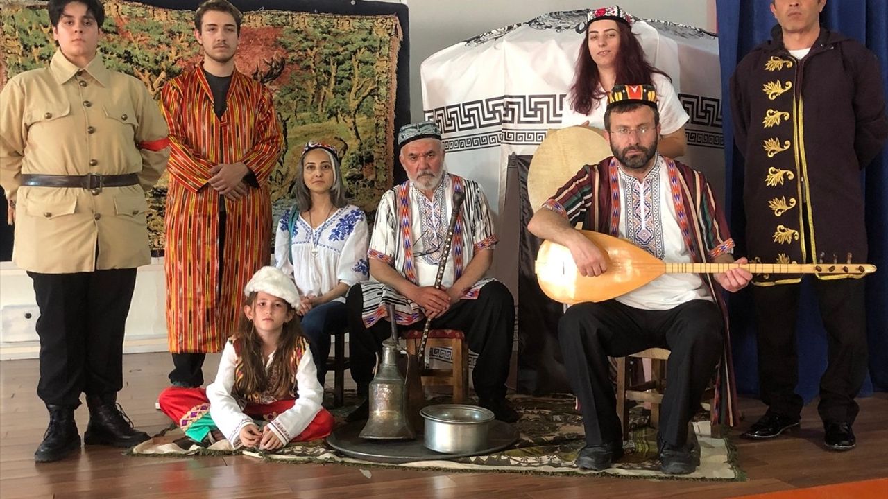 Mavi Gök Nerede Oyununun Prömiyeri Tuzla'da Gerçekleşiyor