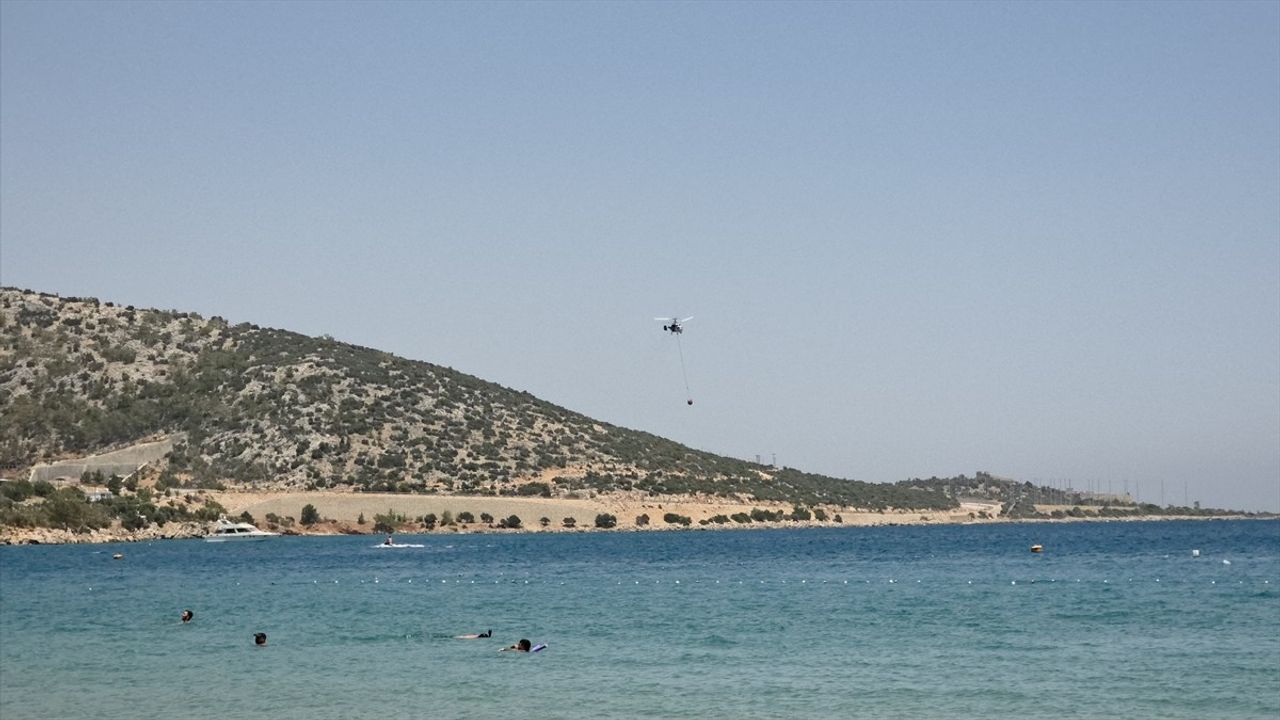 Mersin'de Ağaçlık Alanda Yangın: Hava ve Kara Ekipleri Seferber Oldu