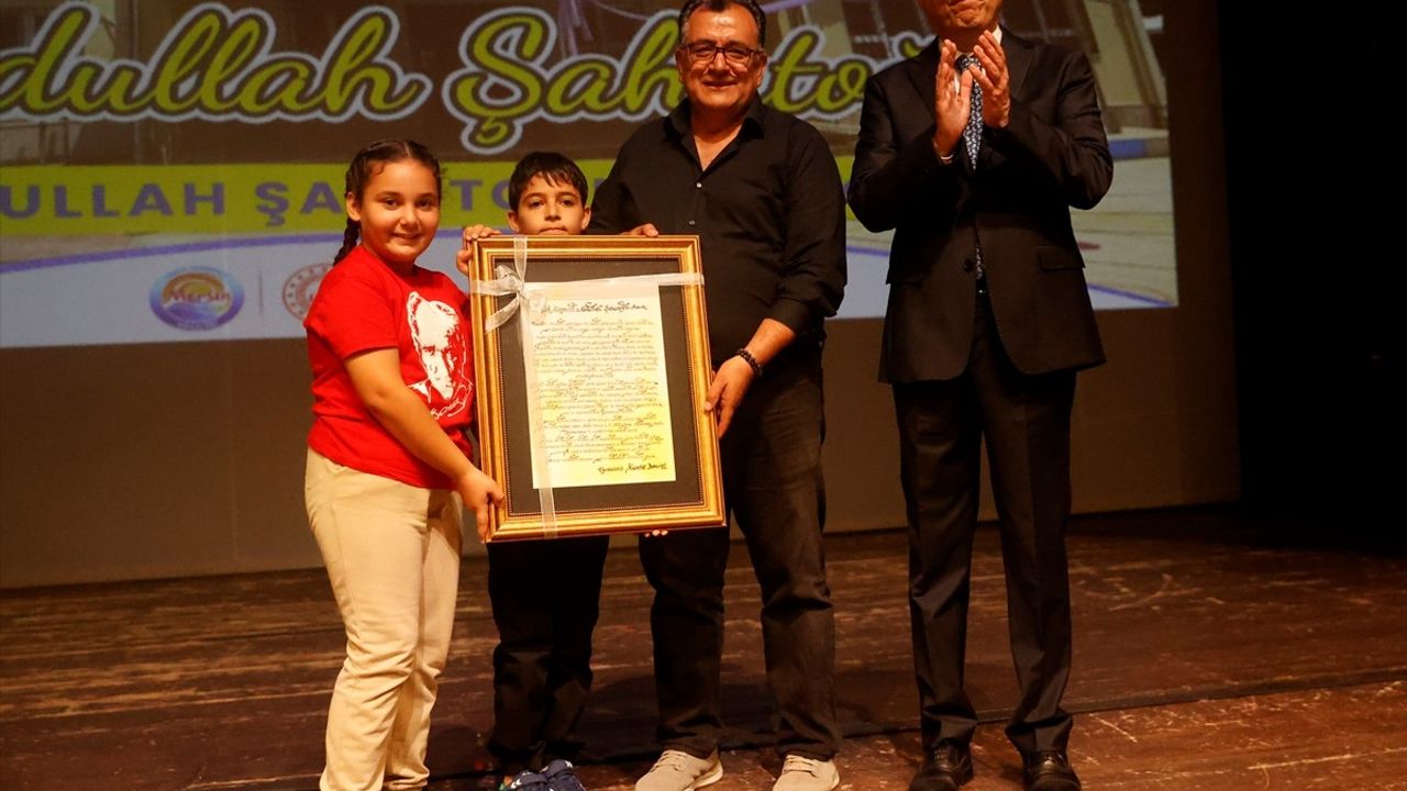 Mersin'de Hayırseverler Eğitime Katkılarıyla Anıldı