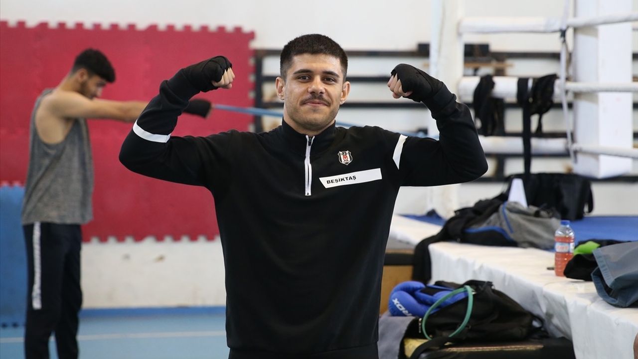 Milli Boksör Haluk Levent Can, Çekya'da Şampiyonluk Hedefliyor