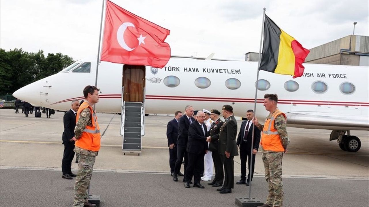 Milli Savunma Bakanı Güler, NATO Toplantısı İçin Belçika'da