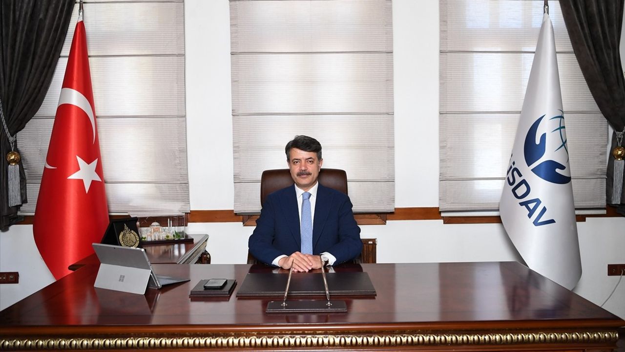 MÜSDAV'dan 'Aile Umresi' Projesi: Aile Yılı'na Özel