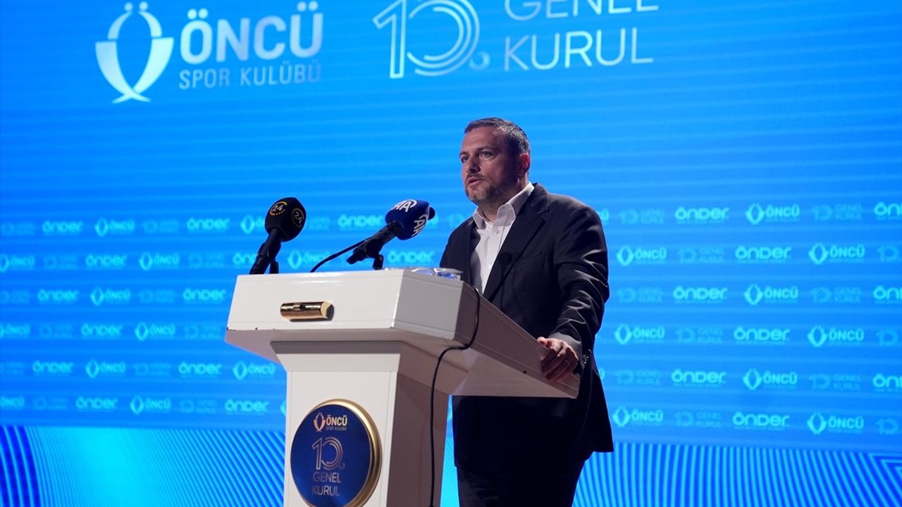 ÖNDER'in Öncü Spor Kulübü 10. Genel Kurulunu İstanbul'da Gerçekleştirdi
