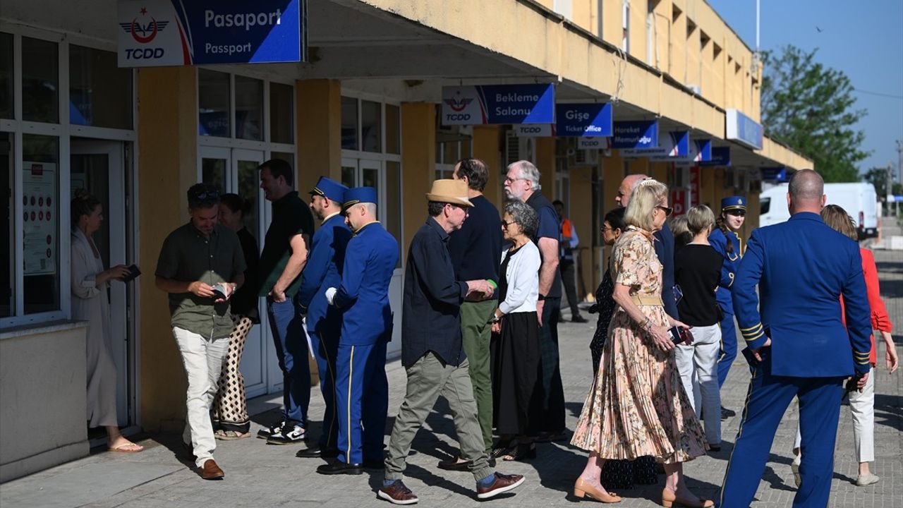Orient Express, Paris'ten Türkiye'ye Ulaştı