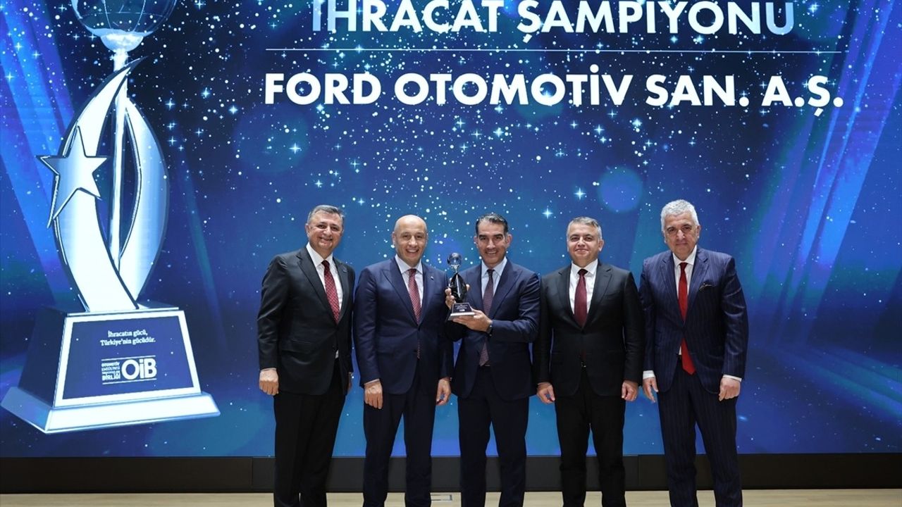 Otomotiv Sektöründe İhracat Şampiyonlarına Ödül Yağmuru