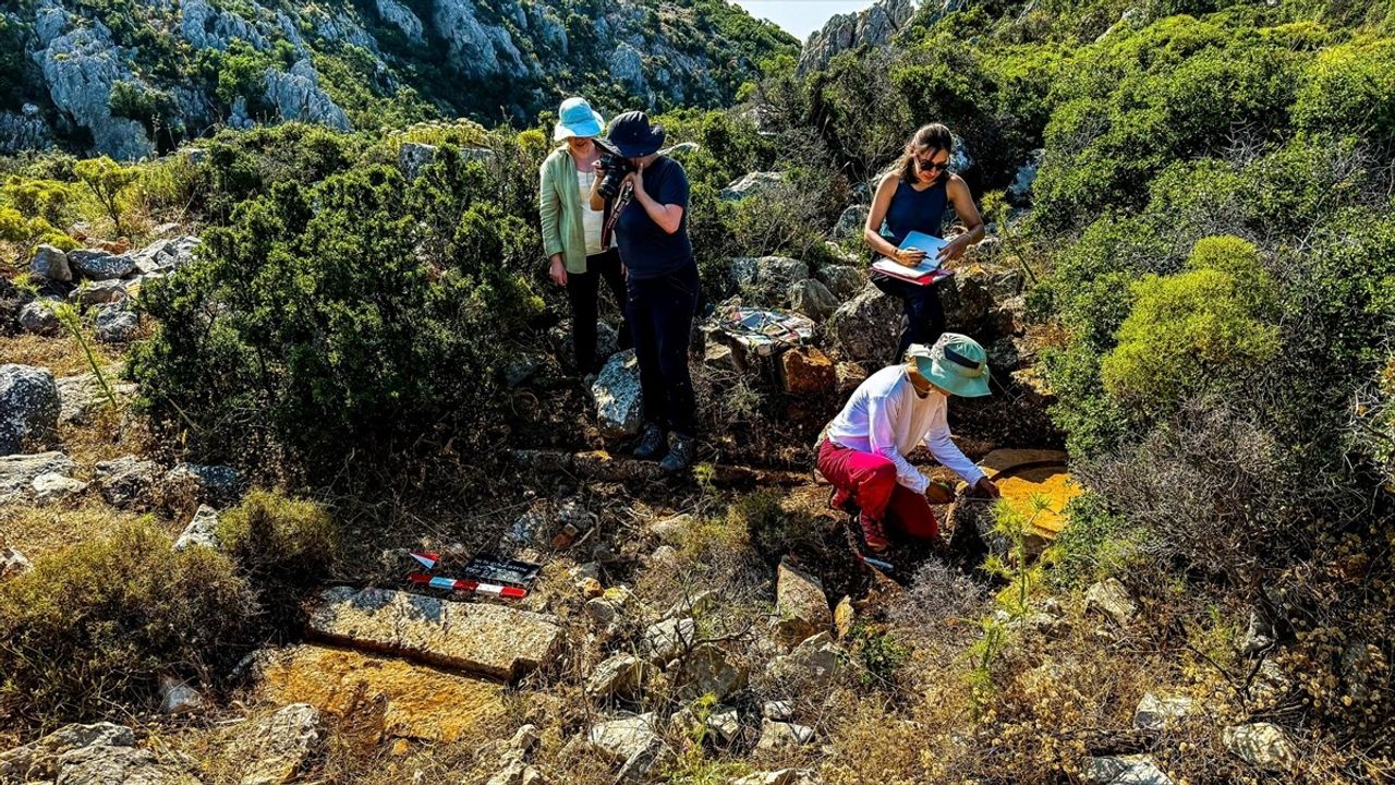 Phoenix Antik Kenti Kazılarında Dini Yapılar ve Şehir İlişkileri Ortaya Çıktı