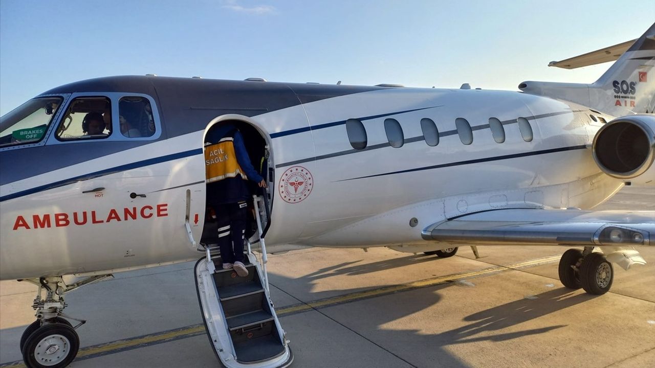 Prematüre Bebek Ankara'ya Ambulans Uçakla Nakledildi