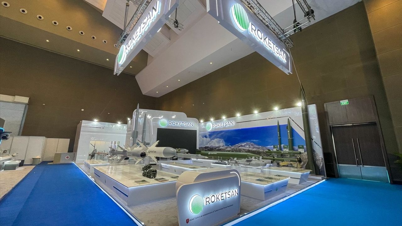 ROKETSAN, Endonezya'da İki Yeni Sözleşme İmzaladı