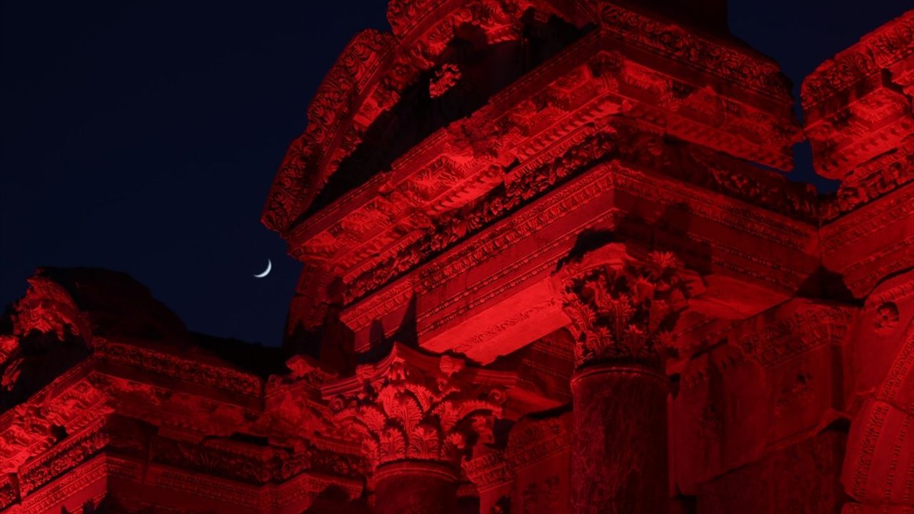 Sagalassos Antik Kenti'nde 'Anadolu Ateşi' Gece Gösterisi