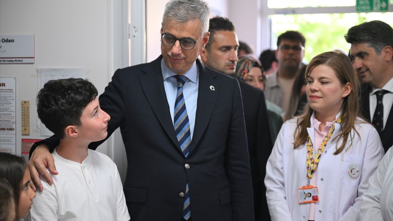 Sağlık Bakanı Memişoğlu, Bolu'da Sağlık Yatırımlarını Açıkladı