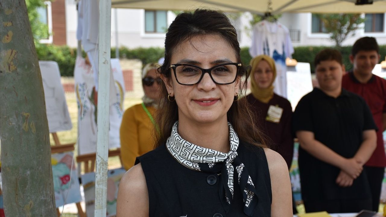 Sakarya'da Dilimizin Zenginlikleri Projesi Sergisi Göz Kamaştırdı