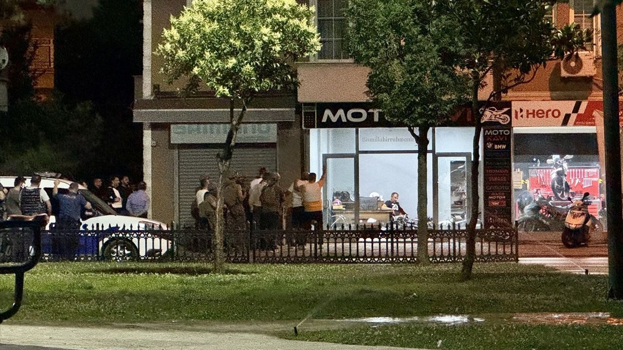 Sakarya'da Kaçan Şüpheli, Polise Ateş Açtıktan Sonra Vuruldu