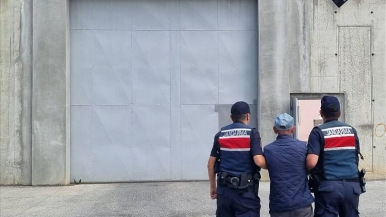 Sakarya’da Uyuşturucu Operasyonu: 3 Şüpheli Tutuklandı