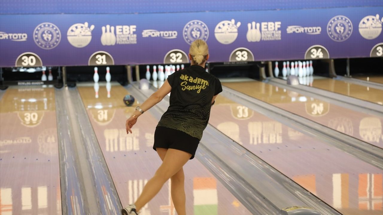 Samsun'da Kulüplerarası Türkiye Bowling Şampiyonası Heyecanı Başladı