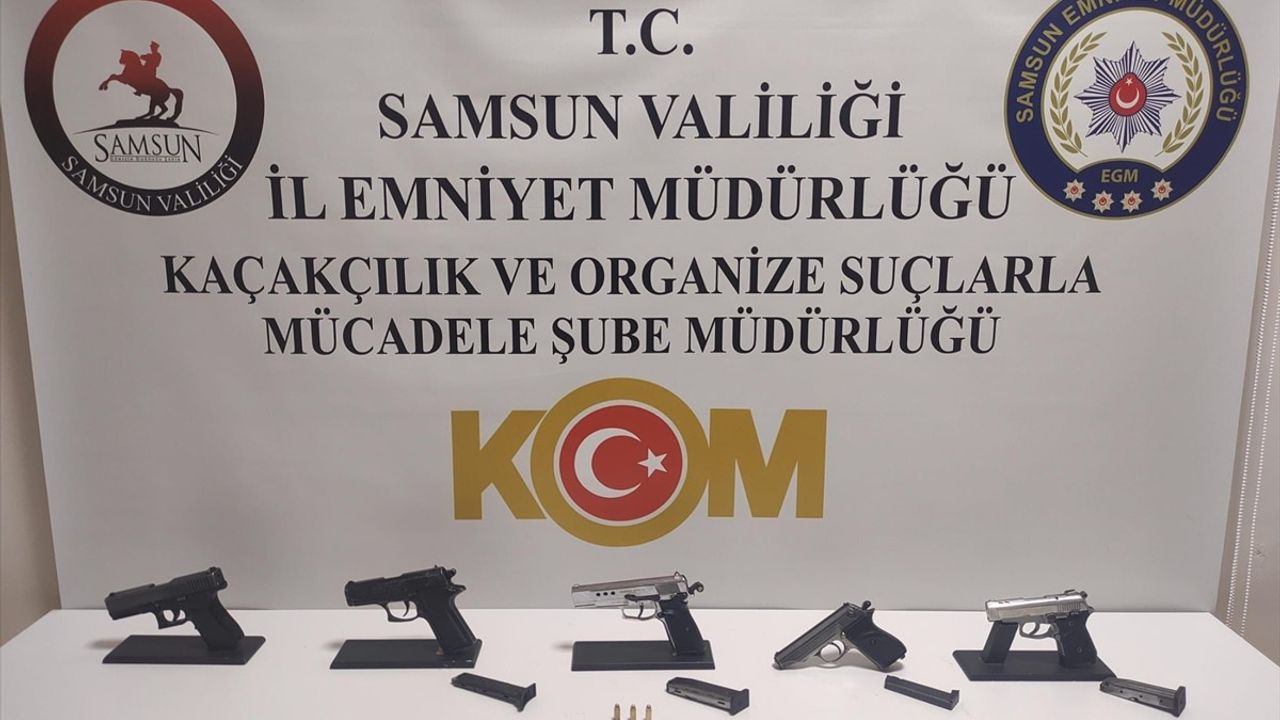 Samsun'da Kurusıkı Tabancayı Silaha Dönüştüren İki Zanlı Yakalandı