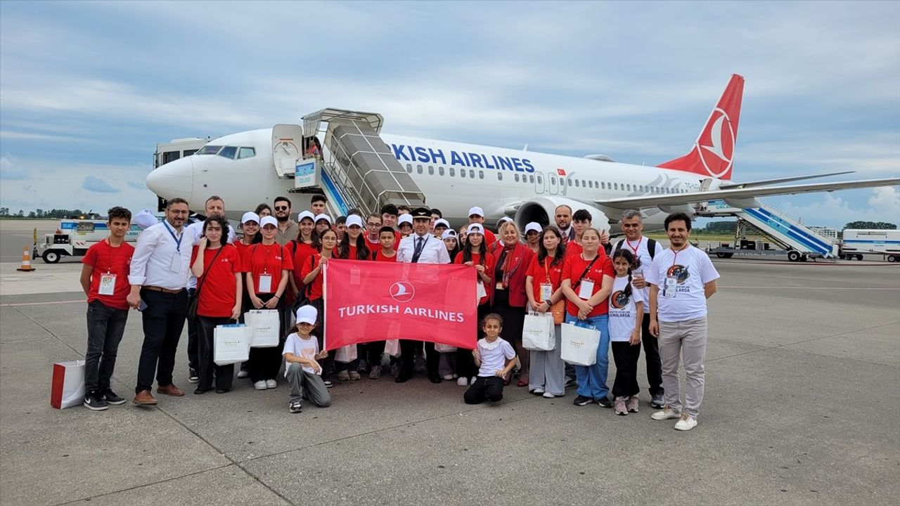Samsun'da 'Kuzeyin Çocukları Semalarda' Projesi ile Havacılık Heyecanı