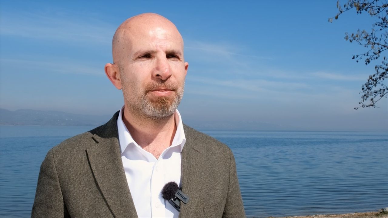 Sapanca Gölü Kaçak Yapılardan Arındırılıyor