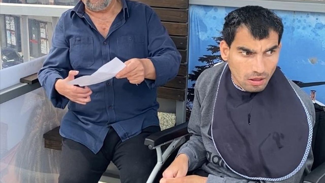 Şehit Eren Bülbül Gençlik Merkezi'nden Babalar Günü Sürprizi