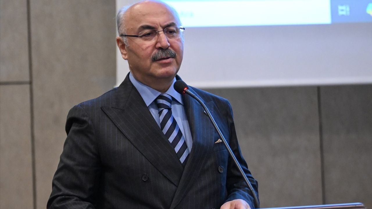 Sessiz Devrim Paralimpik Yolculuk Konferansı Adana'da Gerçekleşti