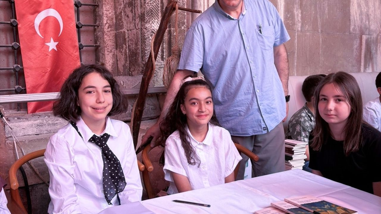 Sivas Bilim ve Sanat Merkezi'nden Türk Edebiyatına Anlamlı Katkı