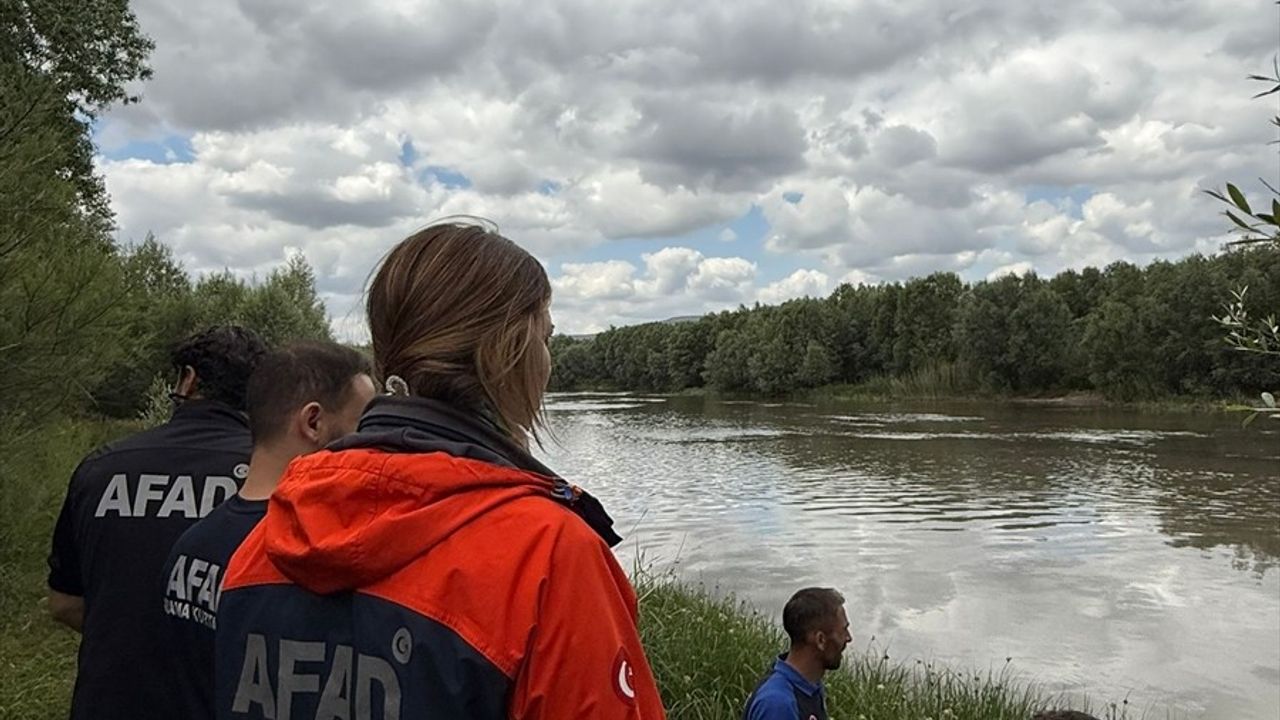 Sivas'ta Kayıp Alzheimer Hastası Kadın Kızılırmak'ta Ölü Bulundu