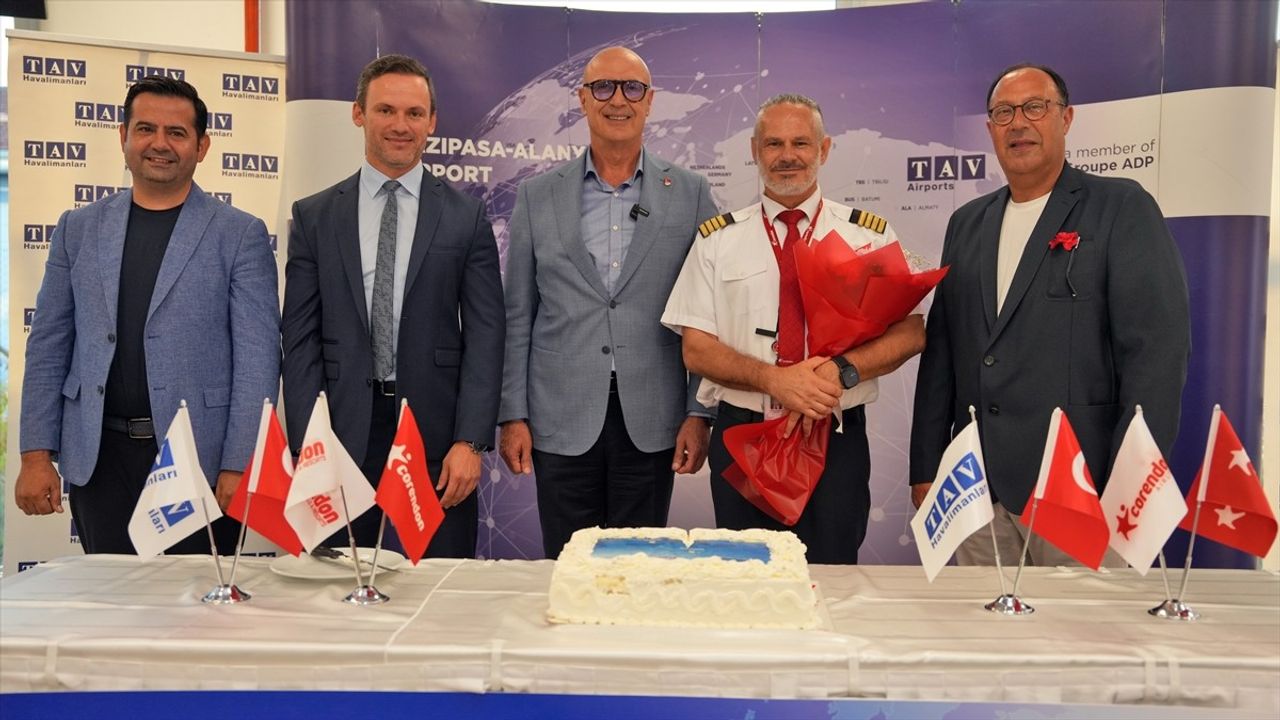 Slovakya'dan Gazipaşa'ya İlk Charter Uçuşlar Başladı