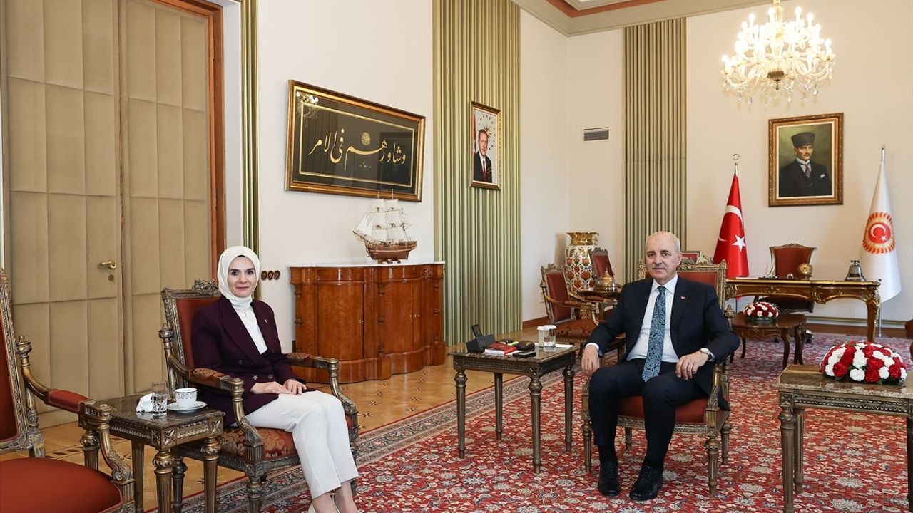 TBMM Başkanı Kurtulmuş, Aile ve Sosyal Hizmetler Bakanı Göktaş'ı Kabul Etti