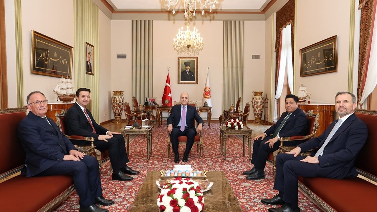 TBMM Başkanı Kurtulmuş, Saadet Partisi Genel Başkanı Arıkan'ı Ağırladı